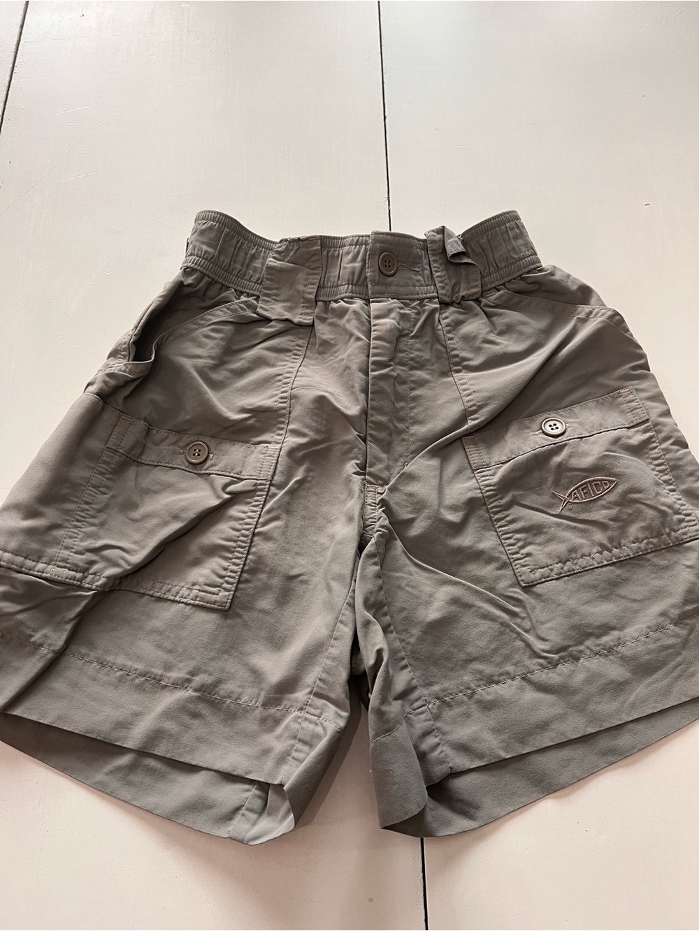 AFTCO Kids Cargo Shorts in Light Olive Gray